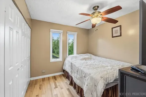 1641 Cove Court Naperville IL 60565