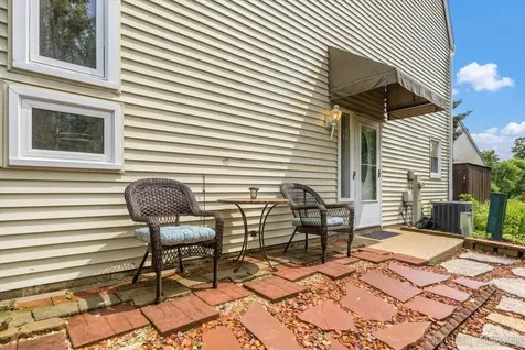 1641 Cove Court Naperville IL 60565