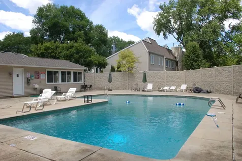 1641 Cove Court Naperville IL 60565