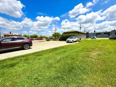 200 South 16th Street Herrin IL 62948