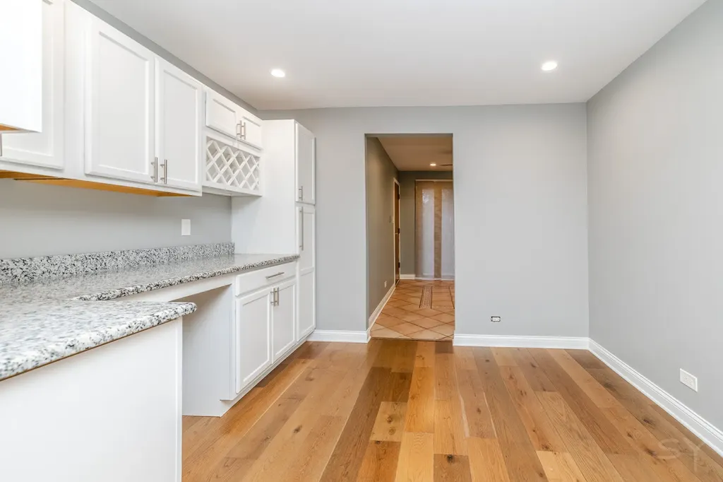 3938 West 104th Street Chicago IL 60655