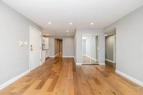 3938 West 104th Street Chicago IL 60655