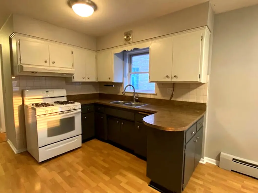 4036 North Austin Avenue Chicago IL 60634