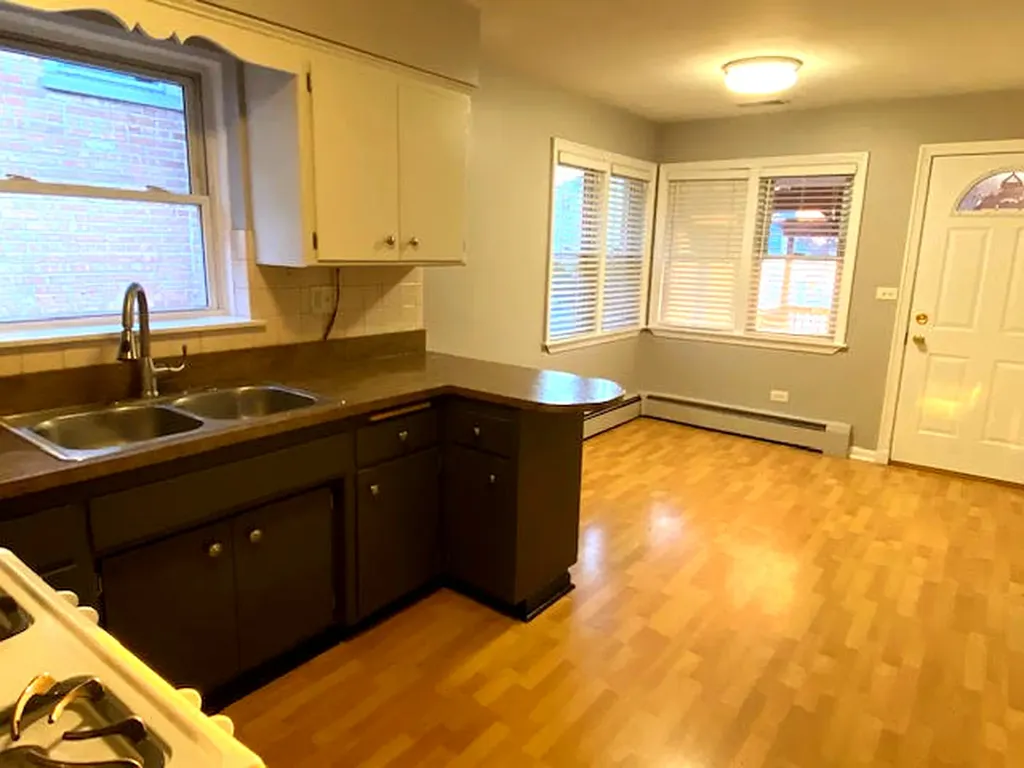 4036 North Austin Avenue Chicago IL 60634