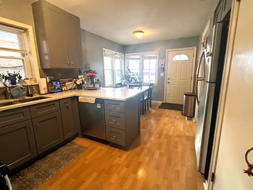4036 North Austin Avenue Chicago IL 60634