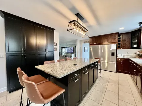 3218 West 97th Street Evergreen Park IL 60805