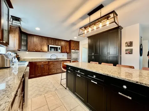 3218 West 97th Street Evergreen Park IL 60805