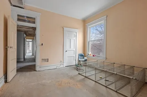 6556 South Woodlawn Avenue Chicago IL 60637
