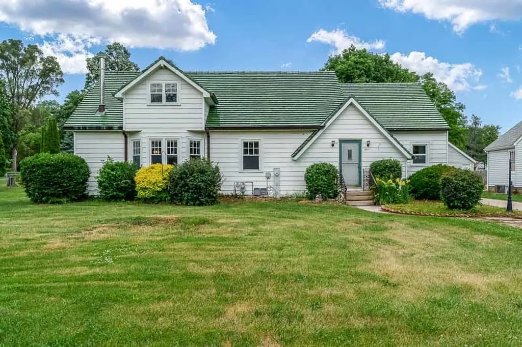 1611 Michigan Avenue Rockford IL 61102