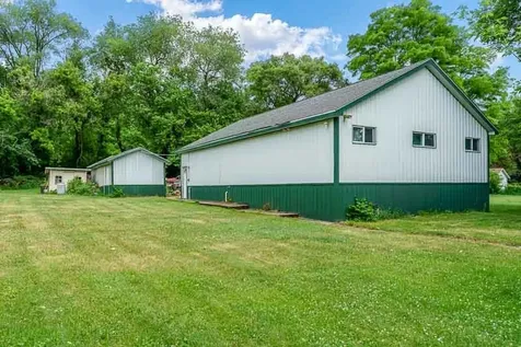 1611 Michigan Avenue Rockford IL 61102