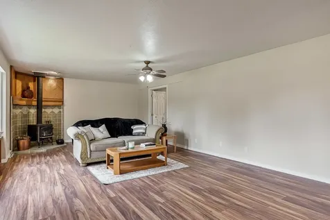 1611 Michigan Avenue Rockford IL 61102
