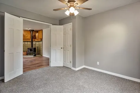 1611 Michigan Avenue Rockford IL 61102