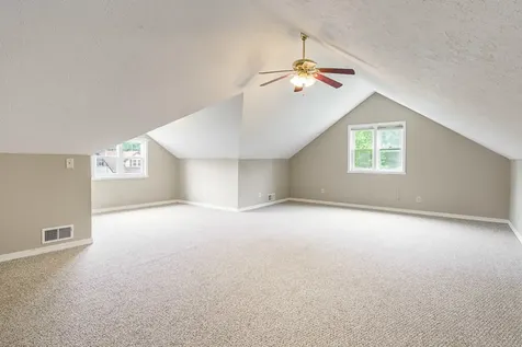 1611 Michigan Avenue Rockford IL 61102