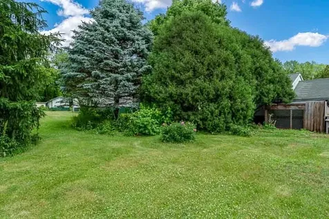 1611 Michigan Avenue Rockford IL 61102