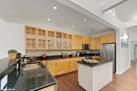 353 West Chicago Avenue Chicago IL 60654