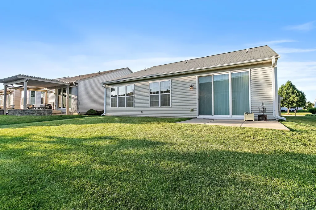 11715 Windsor Drive Huntley IL 60142