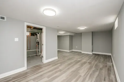 9227 South Perry Avenue Chicago IL 60620