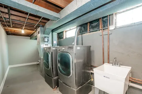 9227 South Perry Avenue Chicago IL 60620