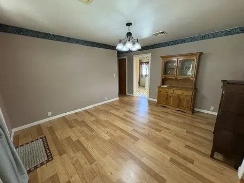 836 East Locust Street Watseka IL 60970