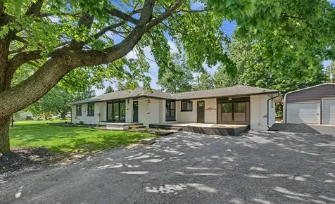 302 West Main Street Mahomet IL 61853
