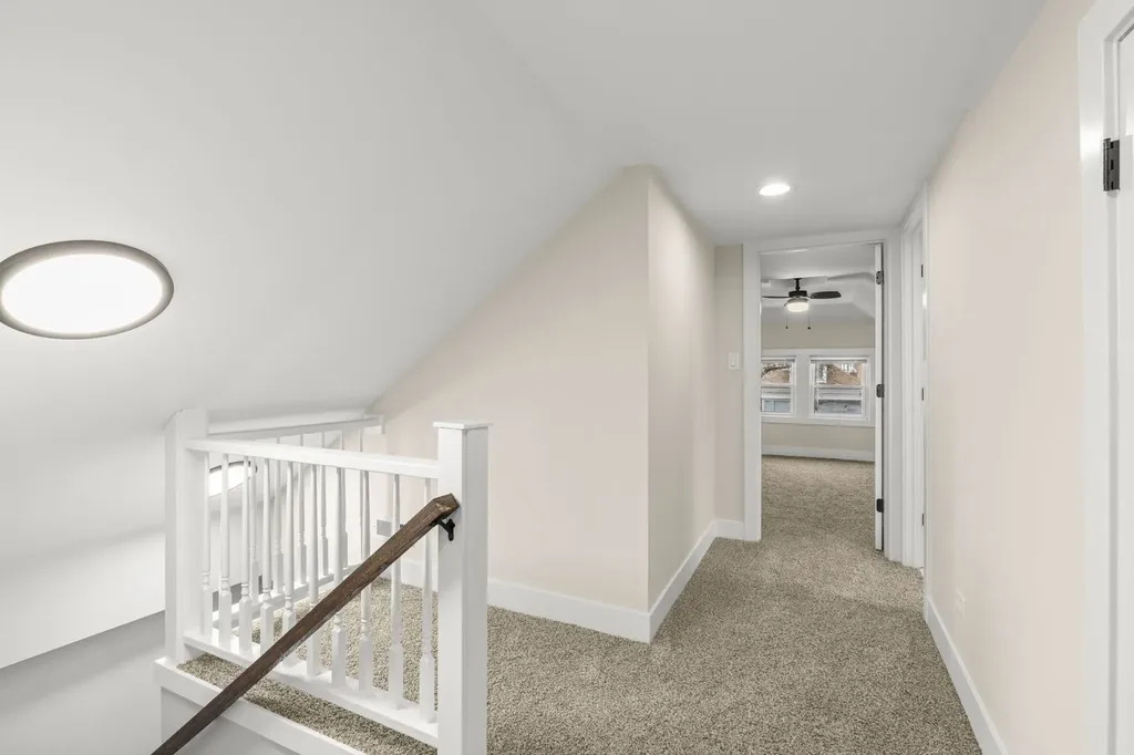5542 West 64th Street Chicago IL 60638