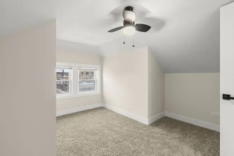 5542 West 64th Street Chicago IL 60638