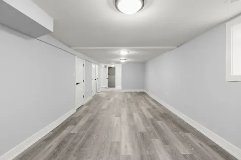5542 West 64th Street Chicago IL 60638