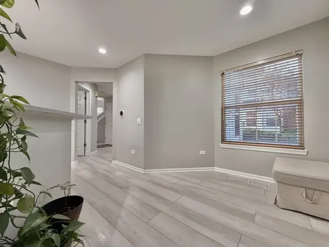 112 Pembroke Circle Lake Bluff IL 60044