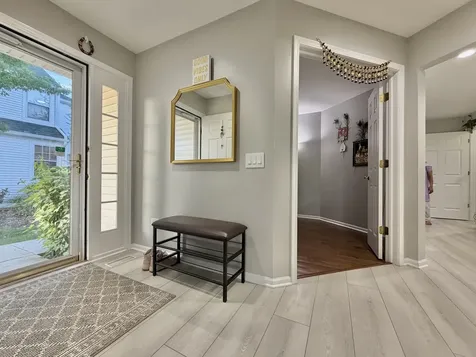 112 Pembroke Circle Lake Bluff IL 60044