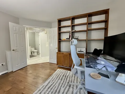 112 Pembroke Circle Lake Bluff IL 60044