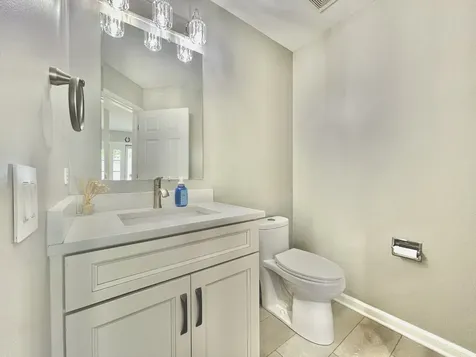 112 Pembroke Circle Lake Bluff IL 60044
