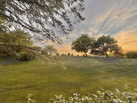112 Pembroke Circle Lake Bluff IL 60044