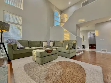 112 Pembroke Circle Lake Bluff IL 60044