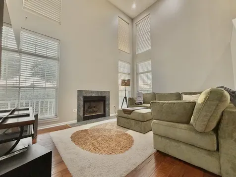 112 Pembroke Circle Lake Bluff IL 60044
