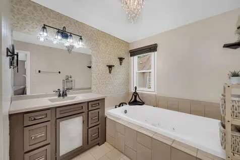 525 Stacey Court Braidwood IL 60408