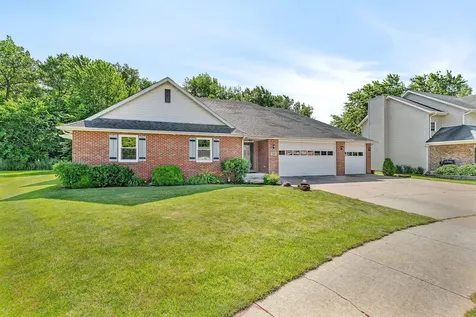 525 Stacey Court Braidwood IL 60408