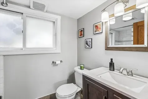585 Killarney Pass Circle Mundelein IL 60060