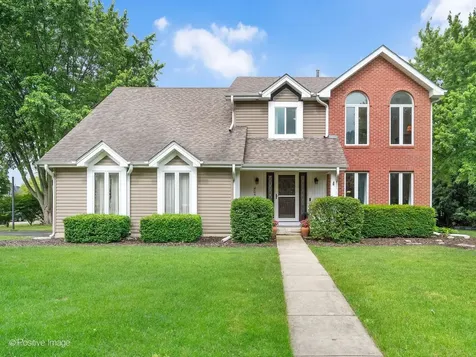 405 Blackhawk Drive Batavia IL 60510