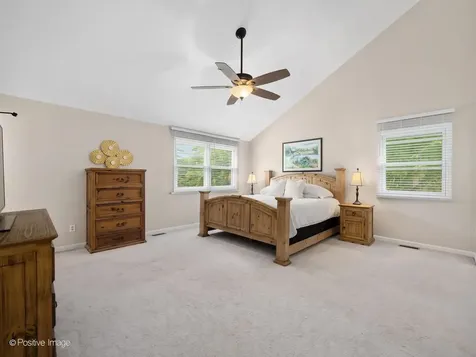 405 Blackhawk Drive Batavia IL 60510
