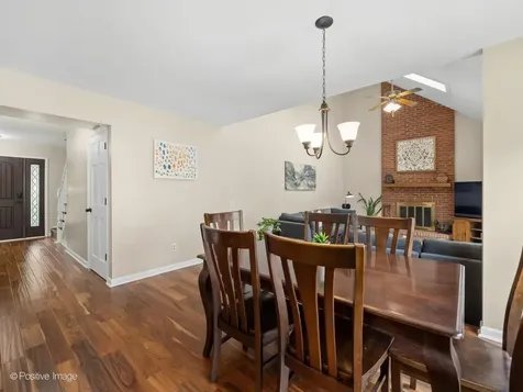 405 Blackhawk Drive Batavia IL 60510