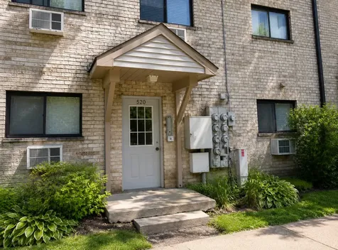 520 East Spruce Drive Palatine IL 60074