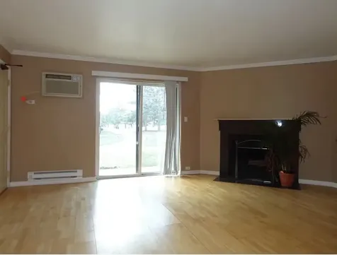 520 East Spruce Drive Palatine IL 60074