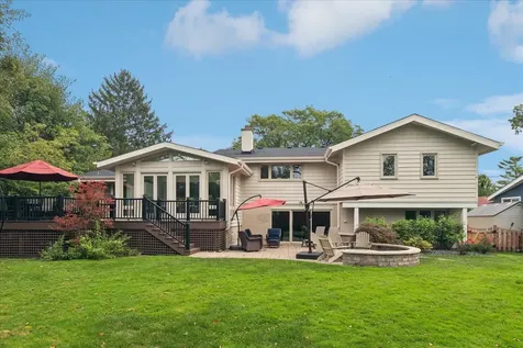 280 Aspen Lane Highland Park IL 60035