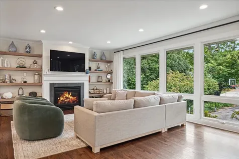280 Aspen Lane Highland Park IL 60035