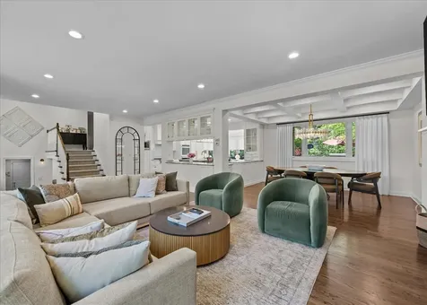 280 Aspen Lane Highland Park IL 60035