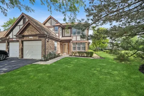 112 White Branch Court Buffalo Grove IL 60089