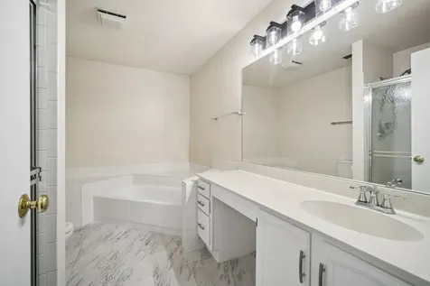 112 White Branch Court Buffalo Grove IL 60089