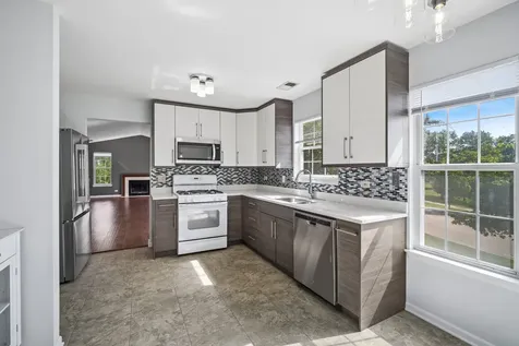 112 White Branch Court Buffalo Grove IL 60089