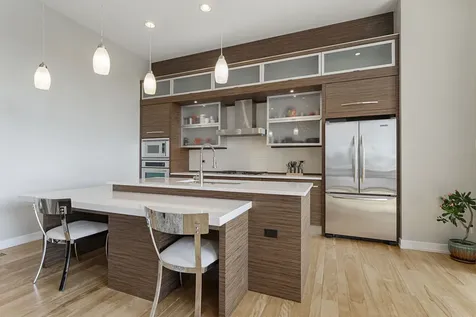 2408 West Rice Street Chicago IL 60622