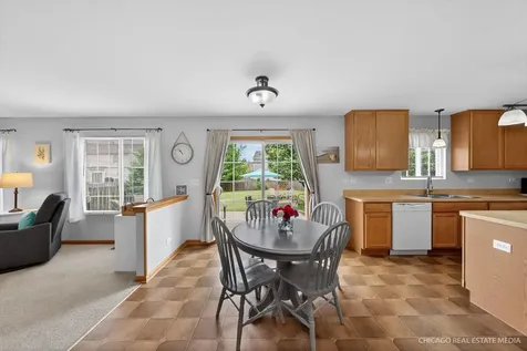 1196 Port Royal Road Pingree Grove IL 60140